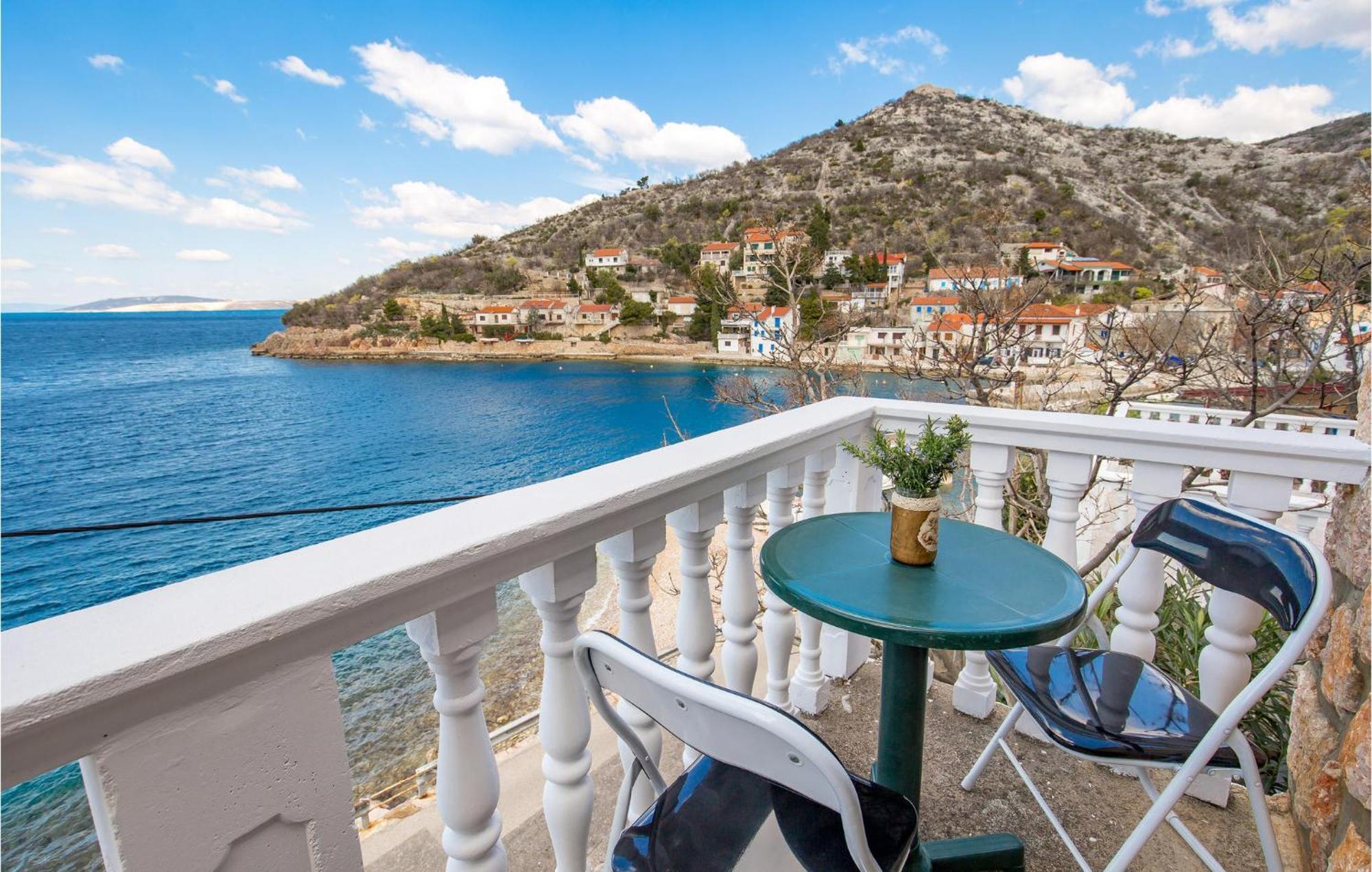Cozy Apartment In Starigrad With House Sea View Eksteriør billede